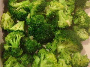 Cooked broccoli with ginger and garlic