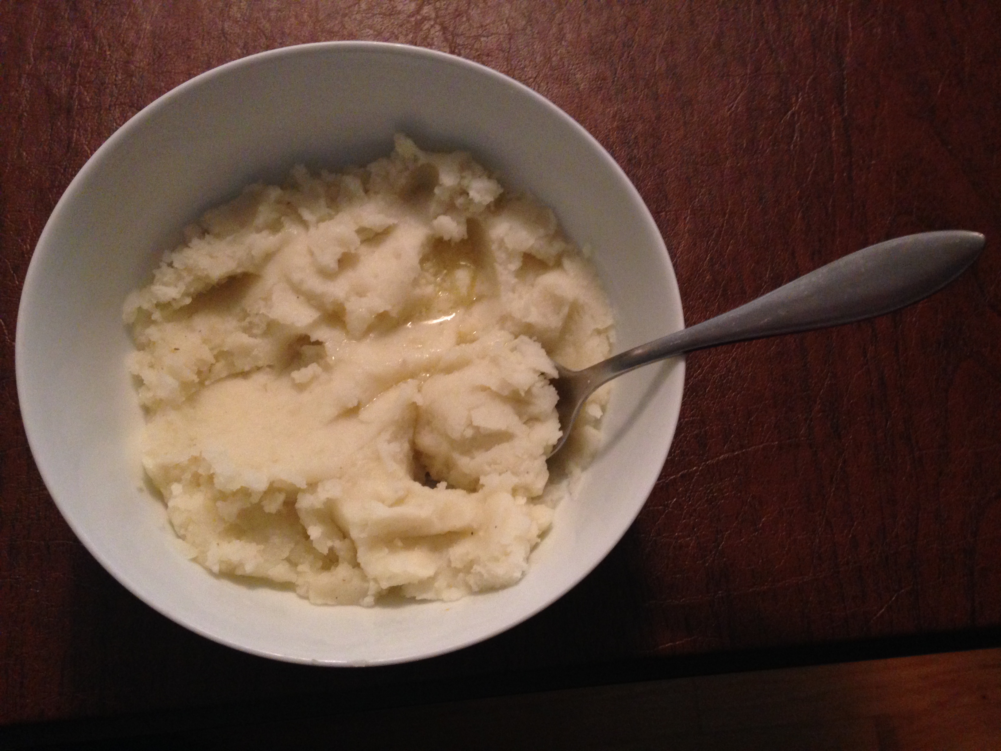 Homemade Mashed Potatoes (and Garlic Mashed)
