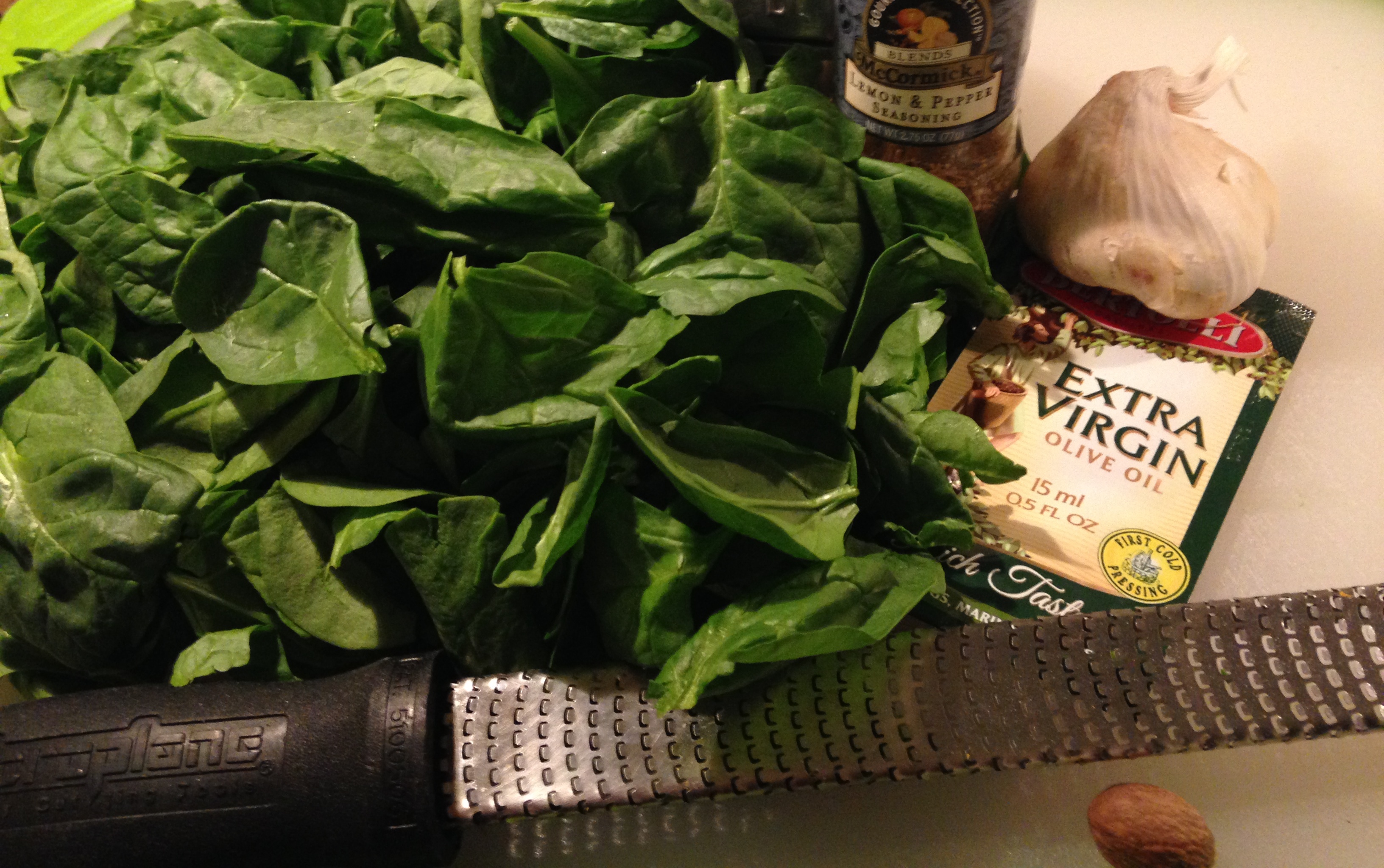 5 Minute Veggie – Sauteed Spinach