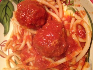 Perciatelli pasta and meatballs